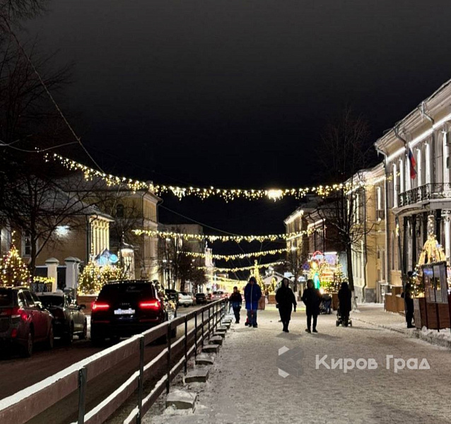 Спасская улица в Кирове снова становится пешеходной