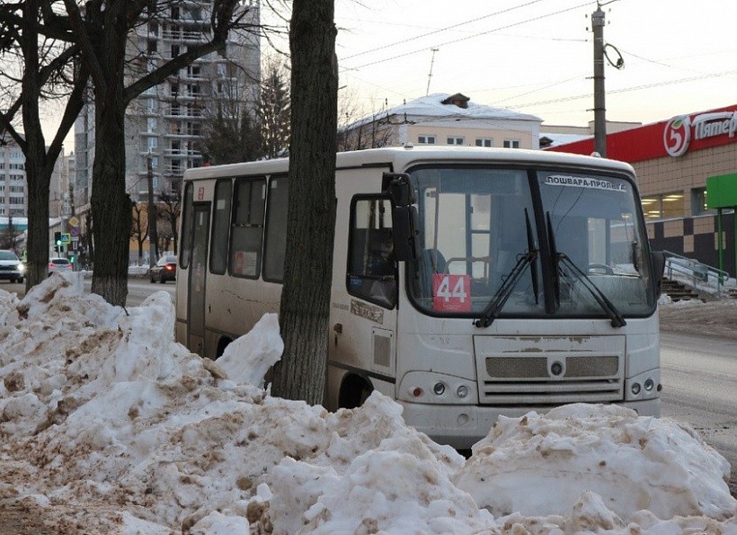Автобусы №44 в Кирове могут вернуть на прежний маршрут