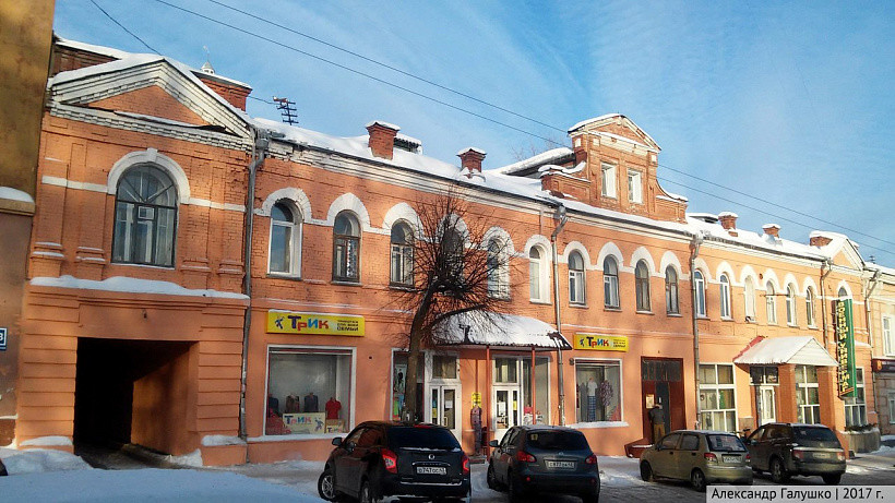 На Спасской расселят историческое здание рядом с Домом офицеров
