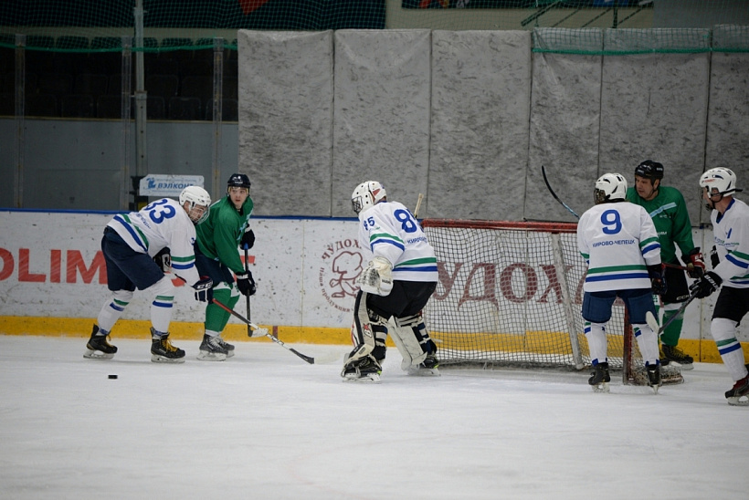 В Кирово-Чепецке прошел Чемпионат Группы «Уралхим» по хоккею