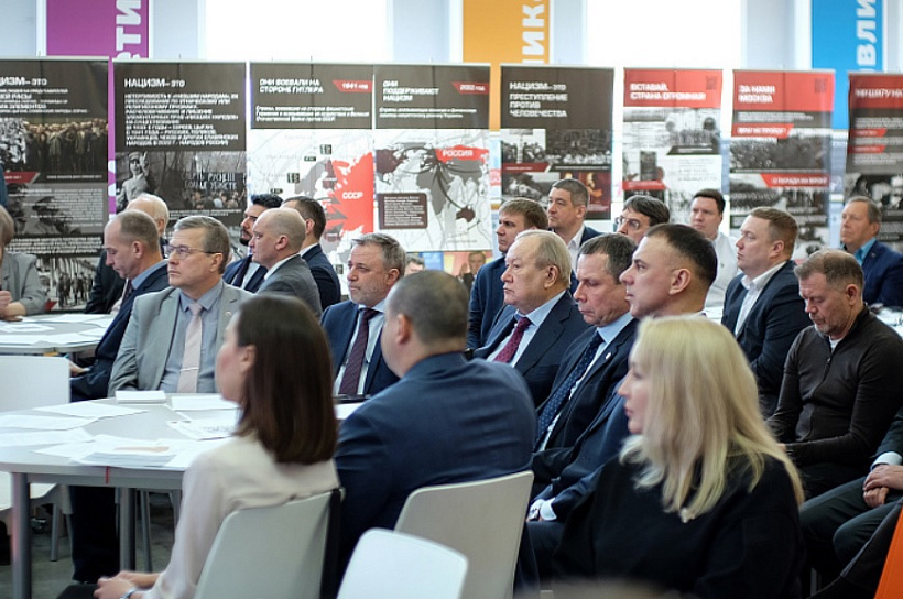 В Кирове прошла стратегическая сессия по созданию кампуса