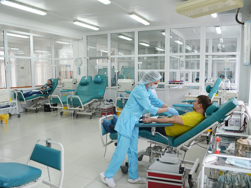 Лечить от коронавируса в Кировской области будут плазмой крови