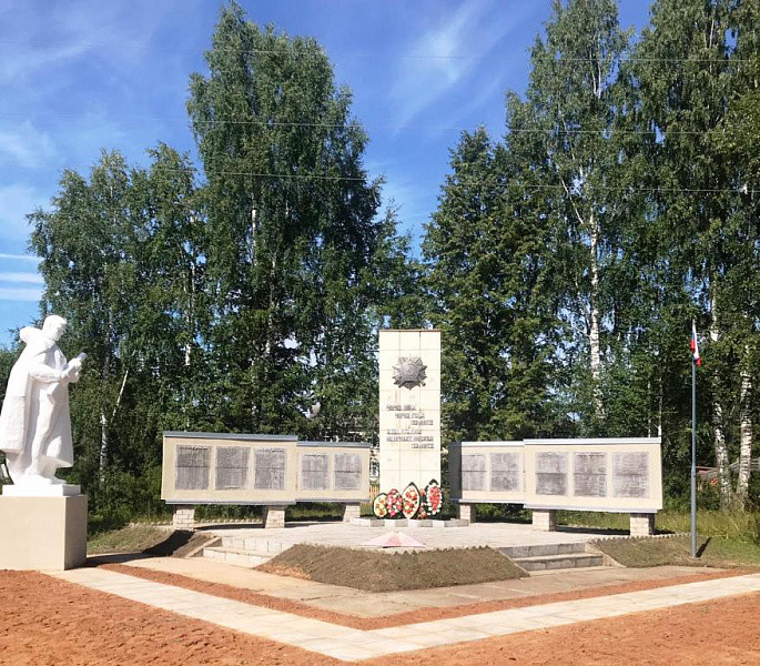 В селе Полом отремонтирован памятник воинам Великой Отечественной войны
