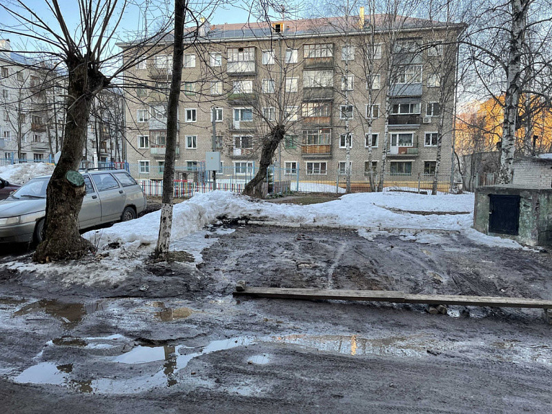 В Кирове проверят отремонтированные в прошлом году тротуары