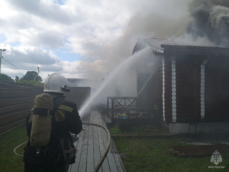 Пожар в банном комплексе произошёл в Кирове
