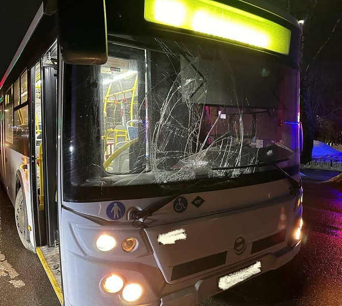 Автобус сбил пешехода в Кирове