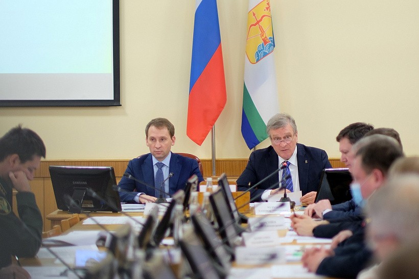 Крупнейшей свалкой под Кировом займется министр природных ресурсов России