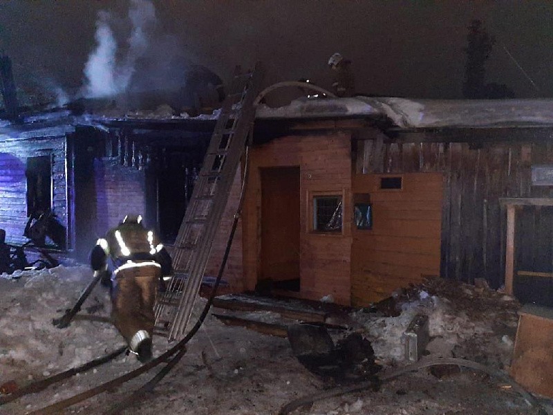 Трое детей погибли в пожаре в Котельниче 