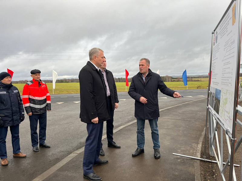 В Кировской области завершен ремонт самого масштабного дорожного объекта 2025 года