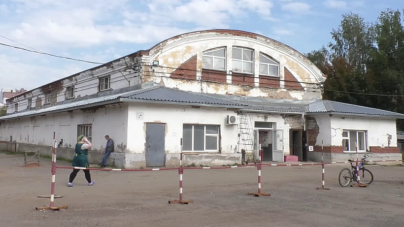 Торговлю с Октябрьского рынка переводят на Центральный