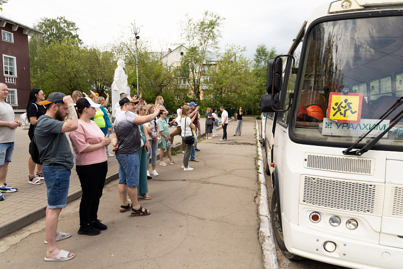 Стартовала летняя оздоровительная кампания для детей сотрудников филиала «КЧХК» 