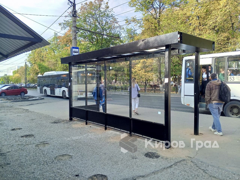 На остановках в Кирове появится бесплатный интернет