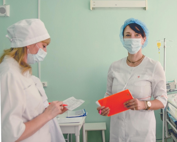 Реабилитационная команда Кировской областной больницы помогает восстановиться пациентам после инсульта