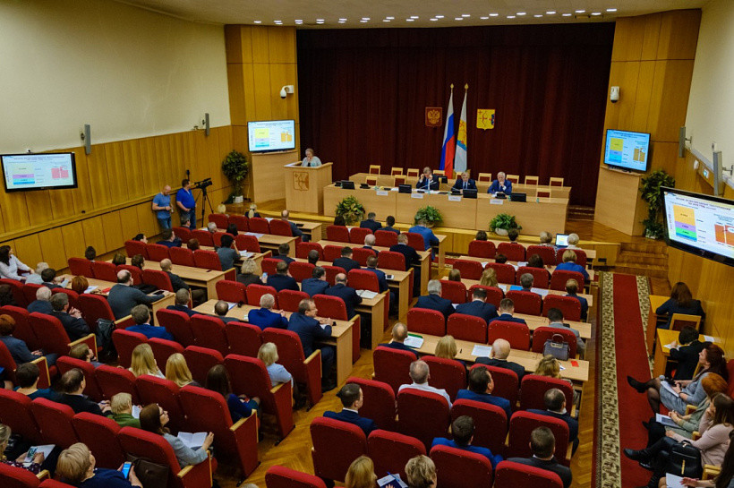 Депутаты: ОЗС упустило законодательную власть в регионе