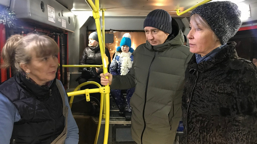 Васильев отправил Ковалеву и депутатов поездить на автобусах