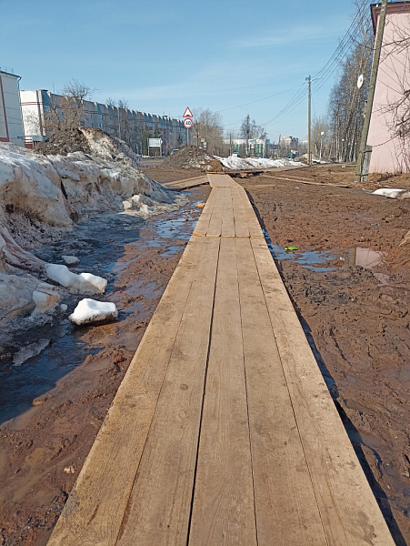 300 метров деревянных тротуаров построят в Кирове перед разливом Вятки 