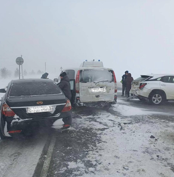 5 машин столкнулись в Вятскополянском районе