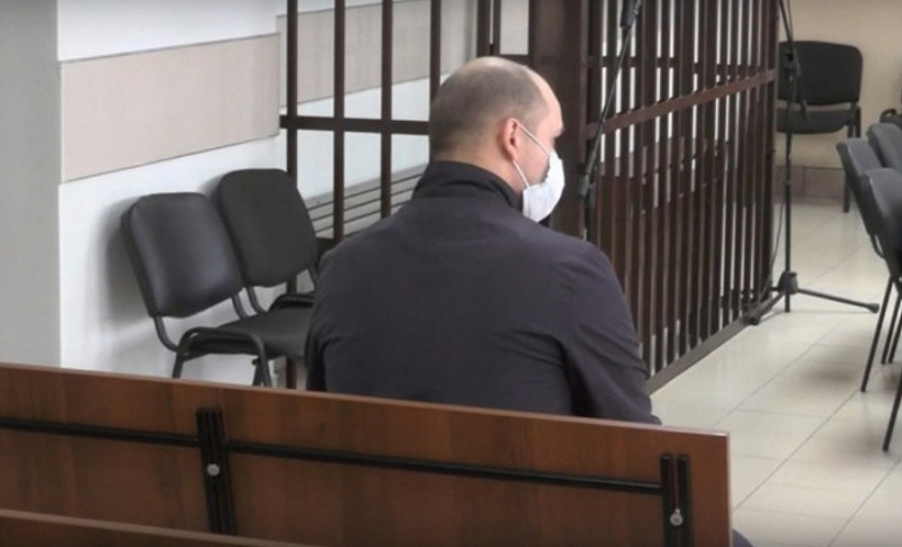 В Кирове экс-полицейского осудили за избиение задержанного