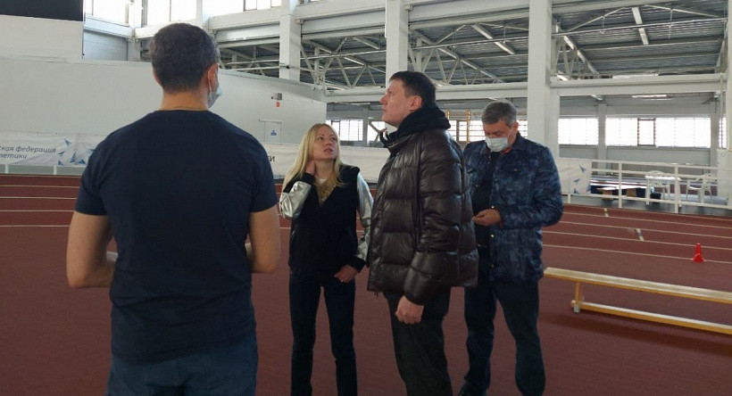 Из-за обрушения крыши спорткомплекса в Кирове заведено уголовное дело