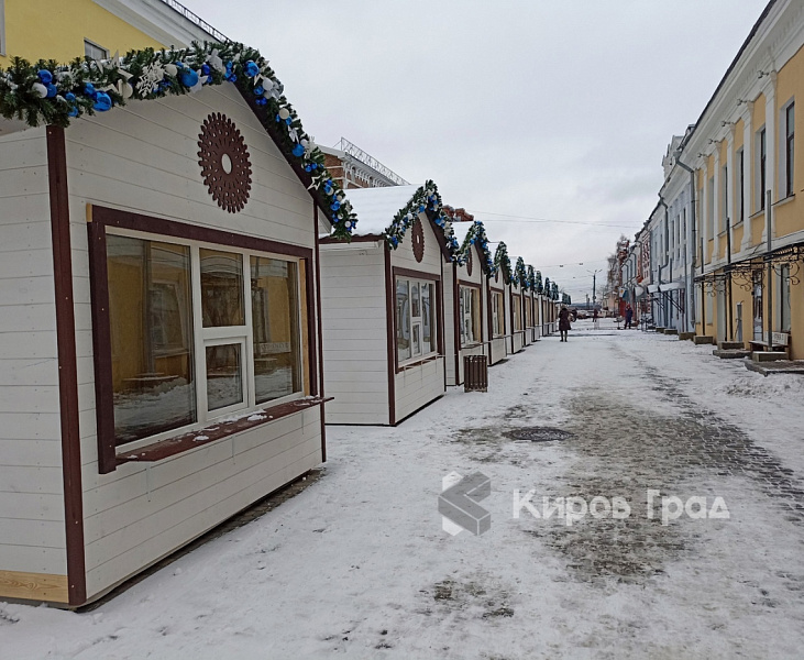 Ярмарочные домики останутся на Спасской до 2 марта