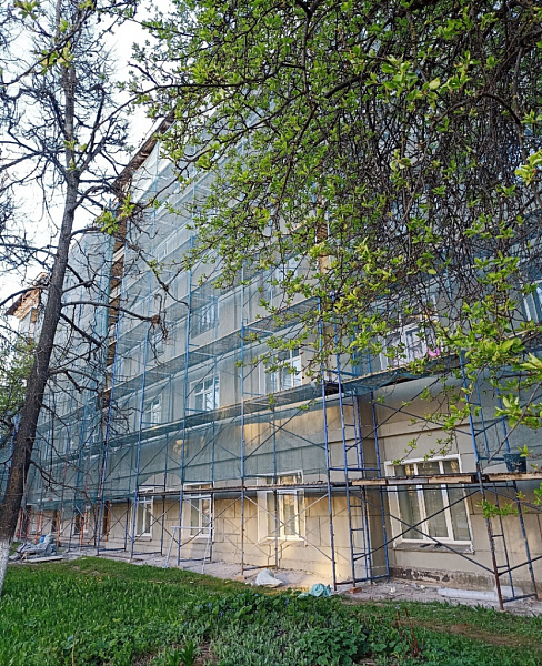 К 12 июня с большей части фасадов в Кирове уберут строительные леса