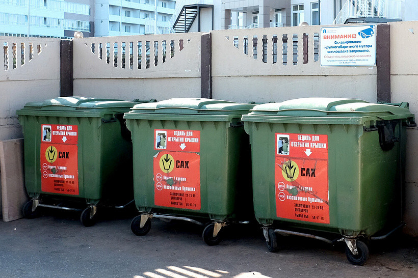 Почти половина кировчан не платит за мусор