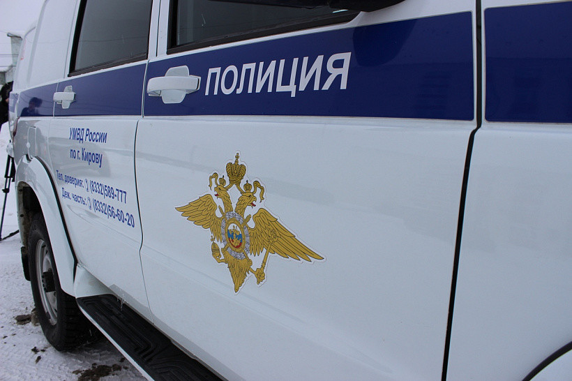 На улицы Кирова выводят дополнительные полицейские патрули 