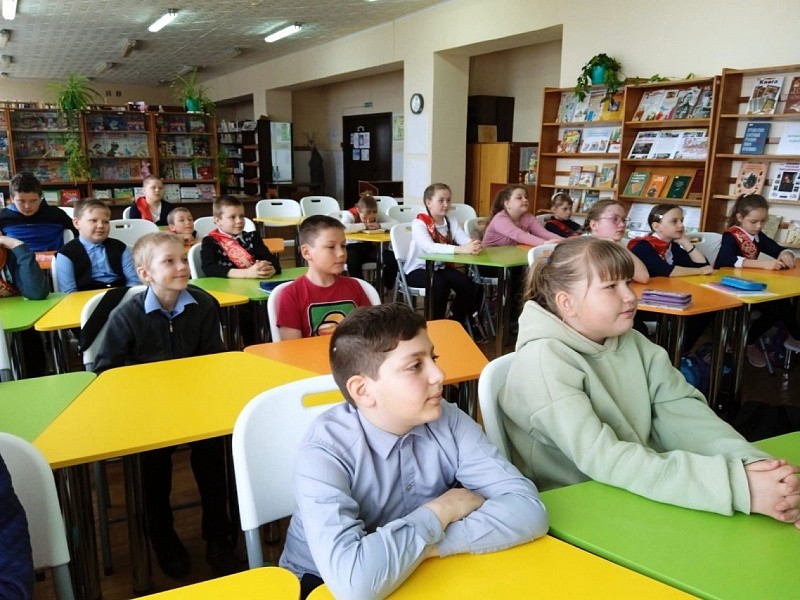 Благодаря поддержке Азимова в Даровской районной  библиотеке проведен ремонт