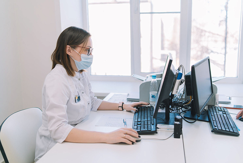 По 150 тысяч ежеквартально хотят выплачивать кировским врачам нескольких специальностей