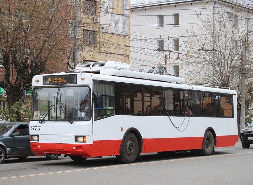На улицы Кирова выходят обновленные троллейбусы