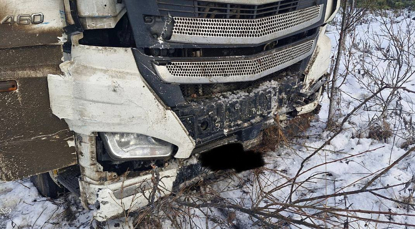 В ДТП с фурой на Советском тракте погиб человек