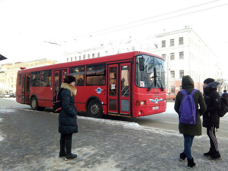 Депутаты отказались рассматривать передачу городских маршрутов Минтрансу